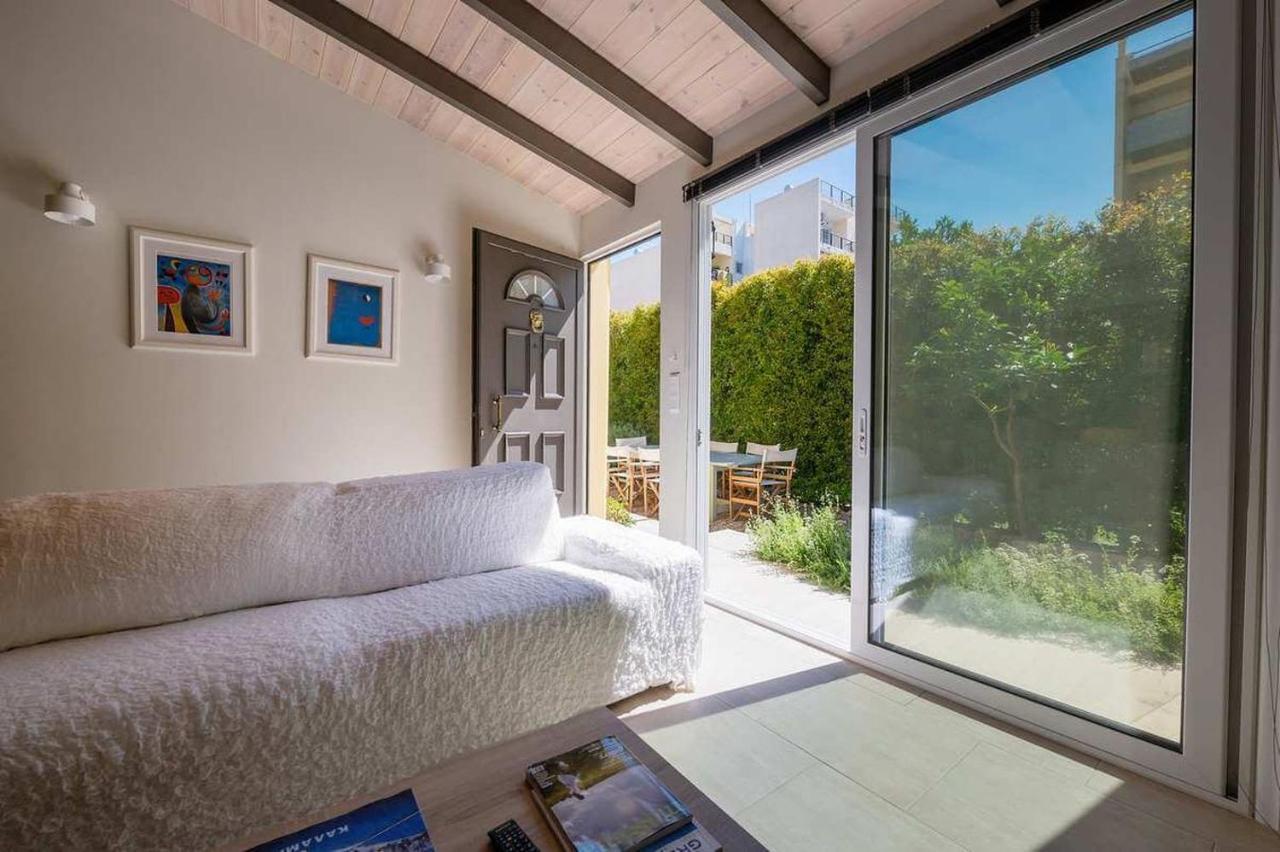 Linas Home - Kalamata Mediterranean Villas Extérieur photo